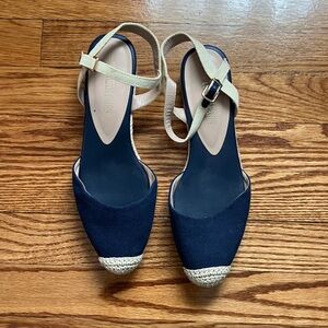 Chic Navy and Beige Espadrille Sandals